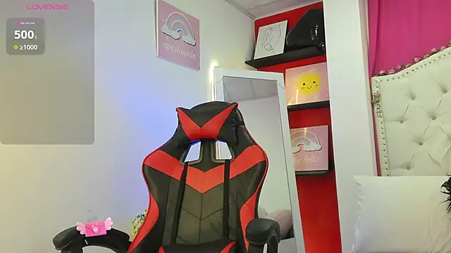 XaanderGrey online show from November 19, 2025, 6:41 pm