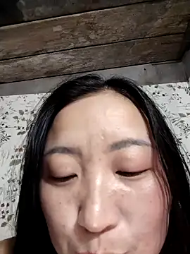 zhen-zo online show from March 6, 2026, 12:33 pm