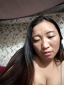 Snapshot of zhen-zo chatting on November 5, 2025, 6:05 am zhen-zo online show from November 5, 2025, 6:05 am