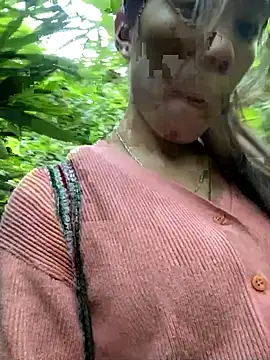 nhinhi-sexy online show from November 26, 2025, 9:31 am