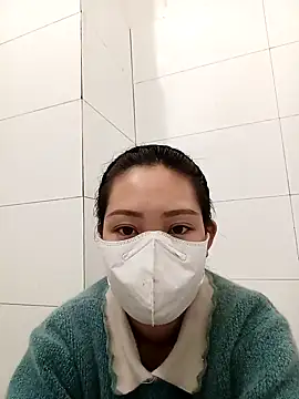 bree-zz online show from December 5, 2025, 12:21 am