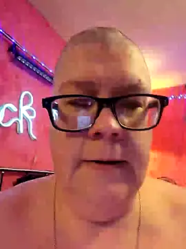 violentviolet68 online show from March 25, 2026, 5:45 pm