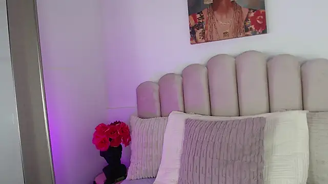 isa bigassx online show from October 25, 2025, 3:49 am