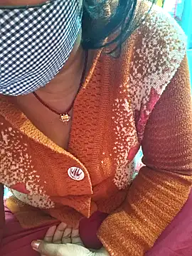 Desi Lilly01 online show from November 25, 2025, 6:36 am