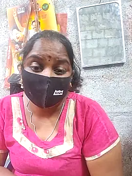 Snapshot of Tamil_Hot_Sindhu chatting on February 19, 2026, 6:10 am Tamil Hot Sindhu online show from February 19, 2026, 6:10 am