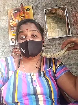 Snapshot of Tamil_Hot_Sindhu chatting on February 12, 2026, 5:18 am Tamil Hot Sindhu online show from February 12, 2026, 5:18 am