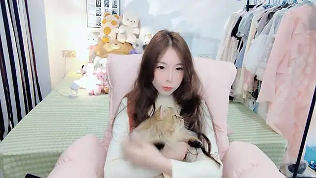 Gardenia-222 online show from October 27, 2025, 1:56 pm