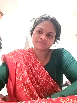 Snapshot of SHMA-77 chatting on November 12, 2025, 5:17 pm SHMA-77 online show from November 12, 2025, 5:17 pm