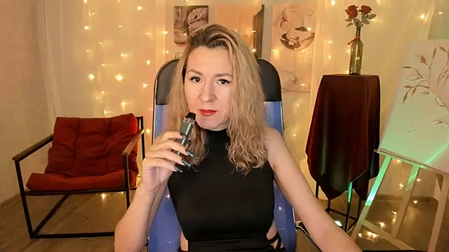 DonnaSmitth online show from February 6, 2026, 6:48 pm