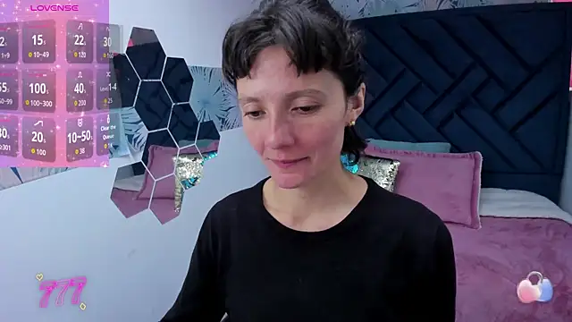 Valery More   online show from March 31, 2026, 1:35 pm