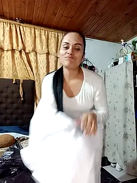 QueenBDSM online show from October 25, 2025, 3:17 am