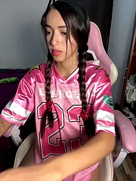 Snapshot of lunaa_kiss19 chatting on October 9, 2025, 3:07 am lunaa kiss19 online show from October 9, 2025, 3:07 am