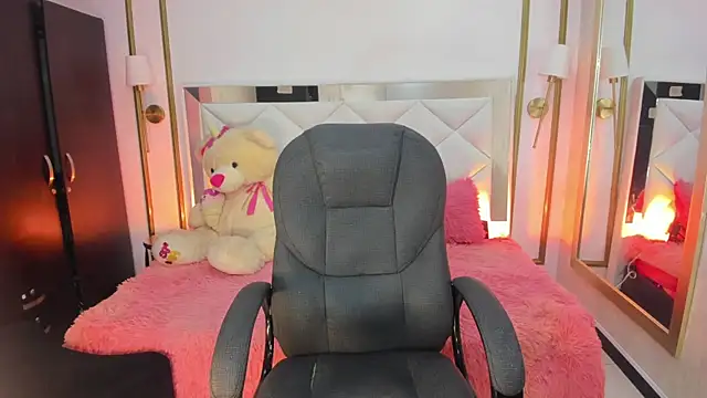 Snapshot of i_kristi chatting on February 28, 2026, 7:57 pm i kristi online show from February 28, 2026, 7:57 pm