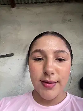 melissa milkk online show from November 4, 2025, 6:22 pm