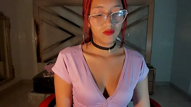 Snapshot of NathaliaRoosRs chatting on November 5, 2025, 10:24 pm NathaliaRoosRs online show from November 5, 2025, 10:24 pm