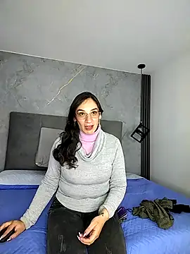 Saammy01 online show from September 30, 2025, 2:12 pm