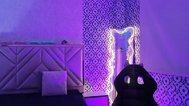 Snapshot of Ixchel_tay chatting on February 13, 2026, 3:17 am Ixchel tay online show from February 13, 2026, 3:17 am