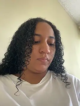 Snapshot of jesicamonroe44 chatting on October 17, 2025, 12:51 pm jesicamonroe44 online show from October 17, 2025, 12:51 pm