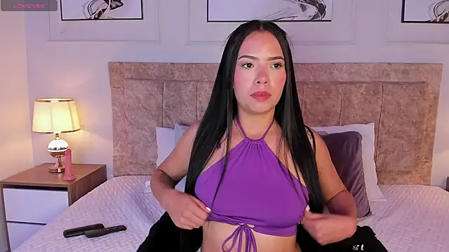 honey  cutie online show from September 29, 2025, 3:46 am