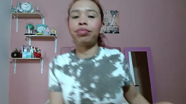 luna hawks online show from November 23, 2025, 5:45 pm