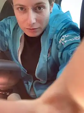 GoldenPussy1329 online show from March 26, 2026, 1:20 pm