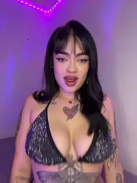 ScarletVyxen online show from September 28, 2025, 4:19 am