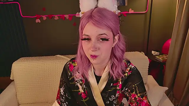 Snapshot of luna_son chatting on February 18, 2026, 9:55 pm luna son online show from February 18, 2026, 9:55 pm