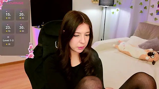 Azaliya Haze online show from April 18, 2026, 8:09 pm