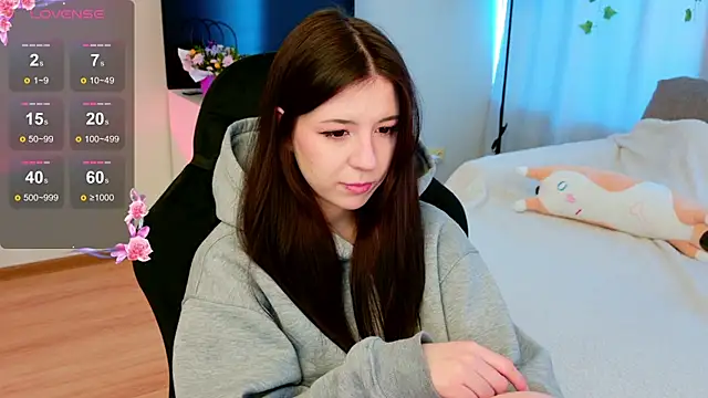 Azaliya Haze online show from April 16, 2026, 9:10 am