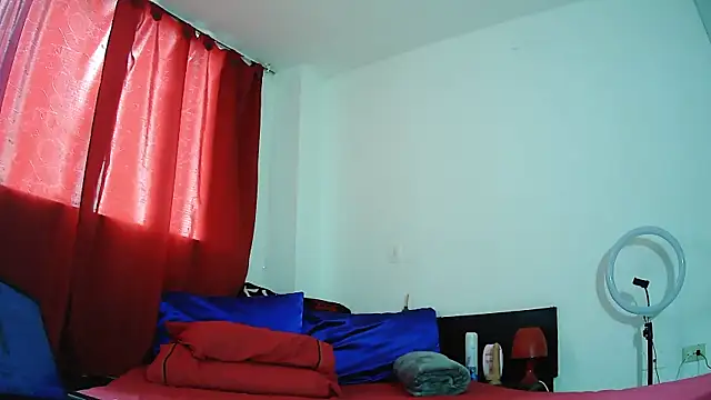 MissAsly online show from December 1, 2025, 4:41 pm