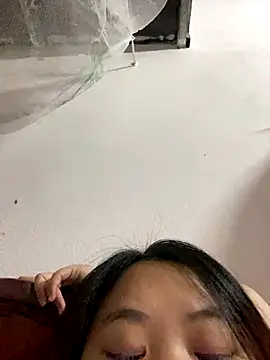 Phuong xx online show from October 2, 2025, 2:31 pm