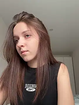 monnymoon online show from October 13, 2025, 6:48 am