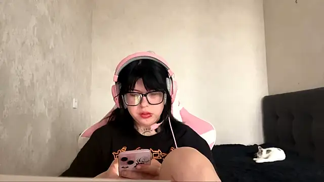 KittensDictionary online show from October 1, 2025, 8:19 am