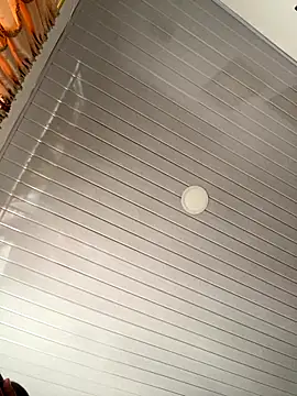 miluwatson online show from November 16, 2025, 8:35 pm