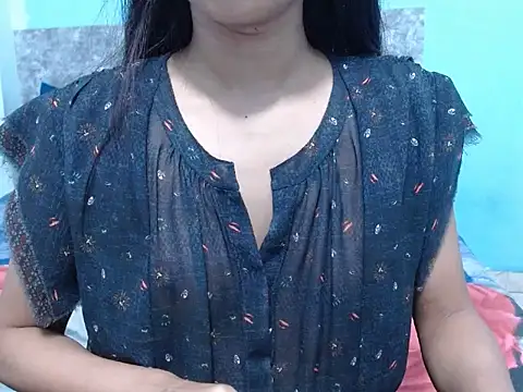 Snapshot of hey_mishtidoll chatting on October 11, 2025, 8:37 am hey mishtidoll online show from October 11, 2025, 8:37 am