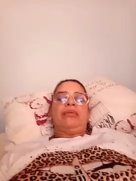 Snapshot of AdiniTA__Hot chatting on November 21, 2025, 4:50 pm AdiniTA Hot online show from November 21, 2025, 4:50 pm