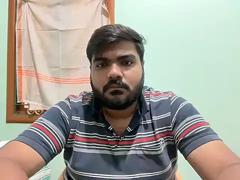 Romeo Sam2 online show from October 21, 2025, 4:56 am