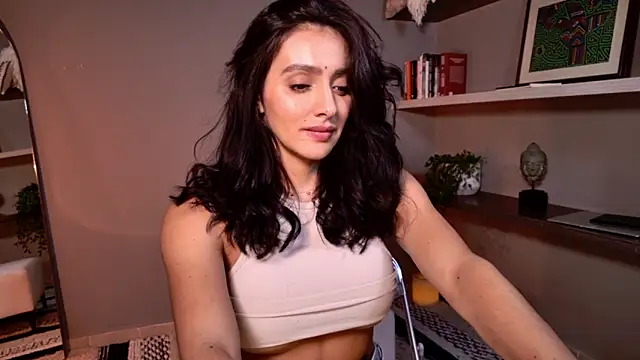 Snapshot of Milana_De chatting on May 2, 2026, 12:05 am Milana De online show from May 2, 2026, 12:05 am