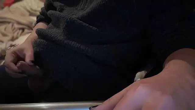 francescaloveher online show from October 6, 2025, 6:30 pm