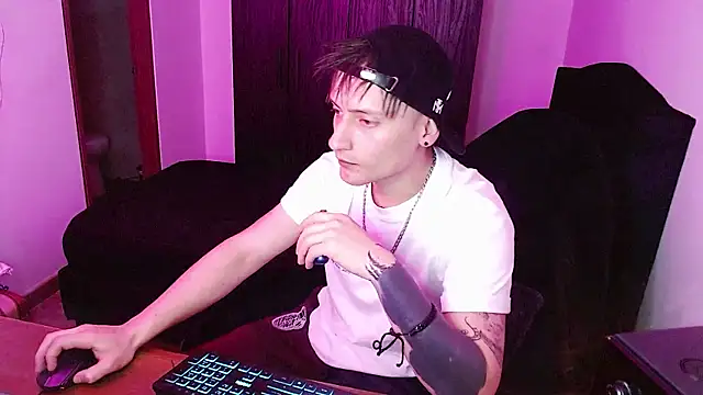 Vlad Core online show from October 1, 2025, 9:18 pm