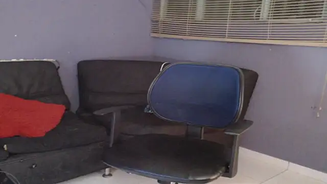 Kuregari xs online show from November 14, 2025, 5:55 am