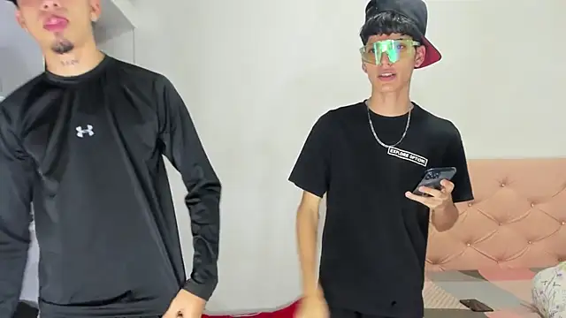 hot assets online show from October 2, 2025, 3:43 am
