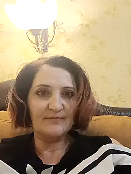 DelicateFlower22 online show from September 29, 2025, 8:58 pm