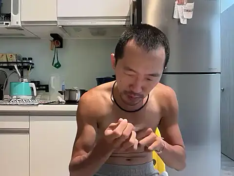 Snapshot of mrcaiziv chatting on October 21, 2025, 12:04 pm mrcaiziv online show from October 21, 2025, 12:04 pm