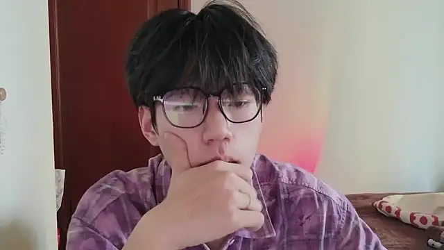 Snapshot of hangzi-0011 chatting on February 26, 2026, 8:14 am hangzi-0011 online show from February 26, 2026, 8:14 am