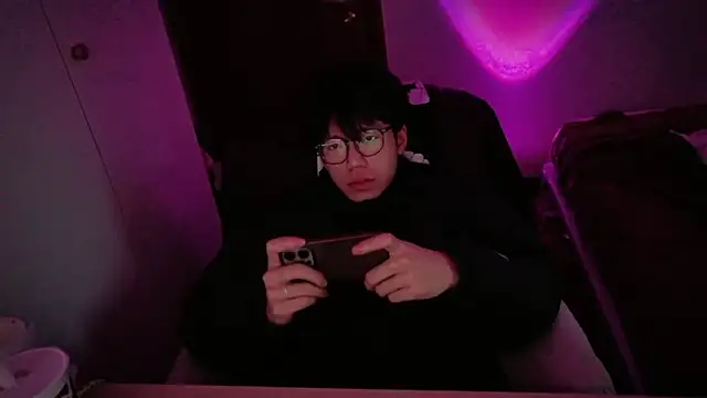 Snapshot of hangzi-0011 chatting on January 18, 2026, 9:56 am hangzi-0011 online show from January 18, 2026, 9:56 am