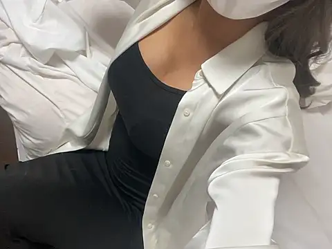 Toriyufu online show from February 25, 2026, 2:23 am