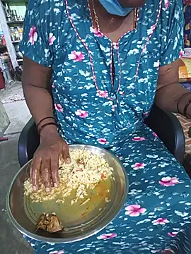 Snapshot of Tamilselviroja- chatting on July 12, 2026, 2:51 pm Tamilselviroja- online show from July 12, 2026, 2:51 pm