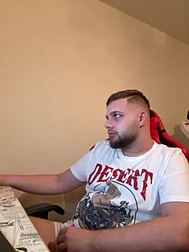 KingAdonisss online show from November 7, 2025, 3:49 pm