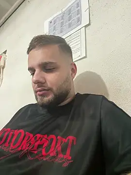 KingAdonisss online show from October 8, 2025, 4:40 pm